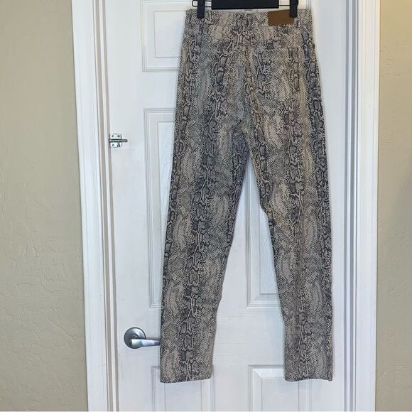 Nasty Gal Snake Print Coated Flare Jeans Split Hem Size 4 - Picture 11 of 11